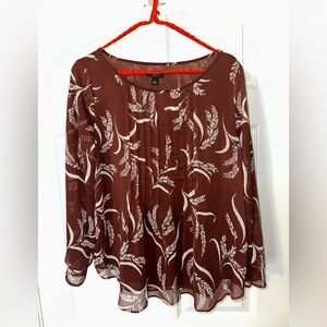 Ann Taylor Factory Chocolate Brown Top with Leaf Print, size M
